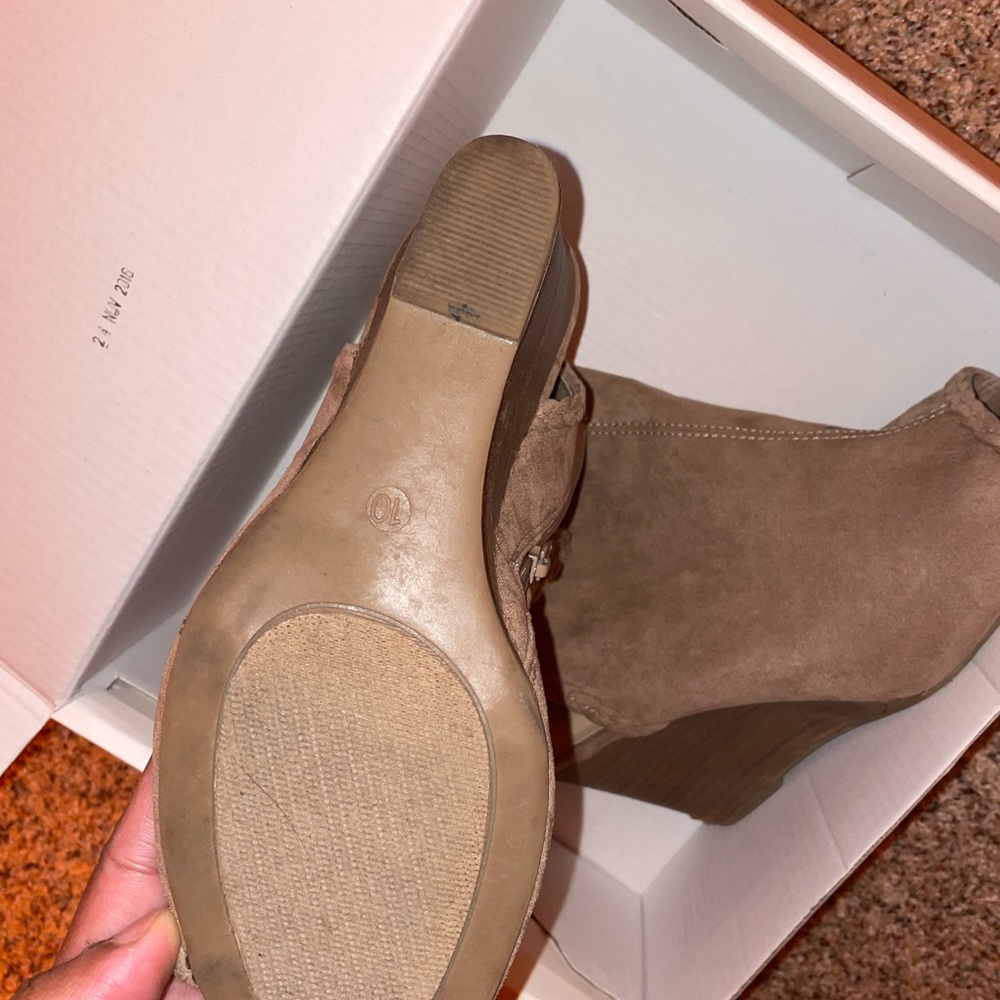 Cato Heels - Picture 3 of 3